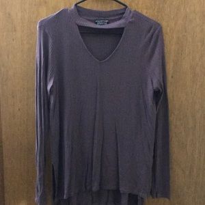 Choker v-neck purple shirt